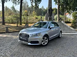 Cinzento Usado 2015 Audi A1 Sportback Citadino | € 13.490 (Preço justo)