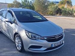 Cinzento Usado 2018 Opel Astra Business Edition Carrinha | € 12.800 (Preço justo)