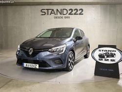 Cinza Usado 2022 Renault Clio V Evolution Citadino | € 16.850 (Bom preço)
