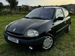 Preto Usado 2001 Renault Clio II | € 1.499 (Preço justo)