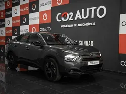 Cinza Usado 2024 Citroën C4 PureTech Sedan | € 24.900 (Preço elevado)