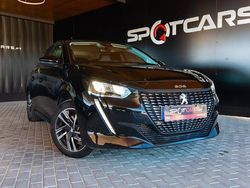 Preto Usado 2023 Peugeot 208 Allure Citadino | € 18.890 (Preço justo)
