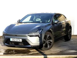 Cinza Novo 2025 Polestar 4 Pilot SUV | € 66.400