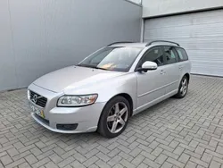 Cinzento Usado 2010 Volvo V50 Carrinha | € 8.750