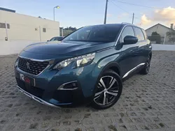 Verde Usado 2020 Peugeot 5008 Allure Monovolume | € 24.990 (Preço elevado)