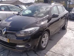 Preto Usado 2014 Renault Mégane III Dynamique Carrinha | € 9.490 (Preço justo)