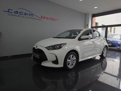 Branco Usado 2022 Toyota Yaris Comfort | € 16.890 (Preço justo)
