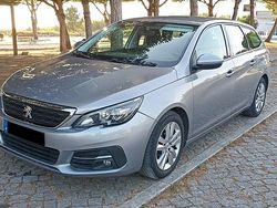 Cinza Usado 2018 Peugeot 308 Active Carrinha | € 11.950 (Preço justo)