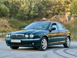 Usado 2004 Jaguar X-type Executive Sedan | € 7.150
