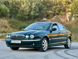Usado 2004 Jaguar X-type Executive Sedan | € 7.350