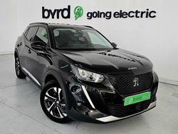 Preto Usado 2023 Peugeot e-2008 Allure SUV | € 20.900 (Preço justo)