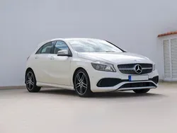 Branco Usado 2017 Mercedes A180 AMG line | € 22.750 (Preço elevado)