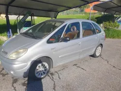 Cinzento Usado 2004 Citroën Xsara Picasso Monovolume | € 1.800 (Preço justo)