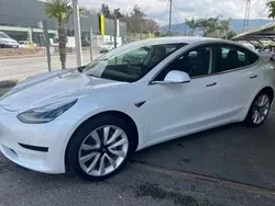 Branco Usado 2019 Tesla Model 3 Sedan | € 19.999 (Preço justo)