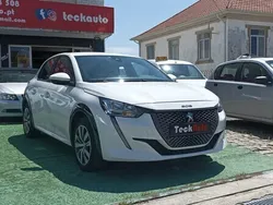 Branco Usado 2021 Peugeot e-208 Active Citadino | € 19.880 (Super Preço)