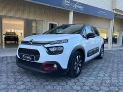 Branco Usado 2022 Citroën C3 PureTech Citadino | € 11.900 (Preço justo)