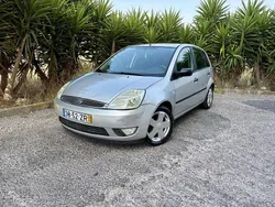 Usado 2005 Ford Fiesta Citadino | € 2.499 (Bom preço)