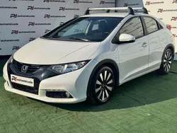 Branco Usado 2014 Honda Civic Comfort Citadino | € 12.990 (Bom preço)