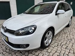 Branco Usado 2011 VW Golf VI Carrinha | € 7.900