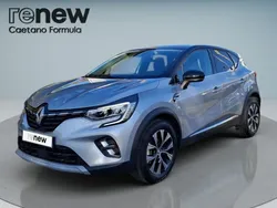 Cinza Usado 2023 Renault Captur Techno SUV | € 21.000 (Preço justo)