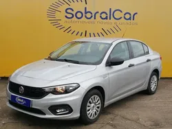 Cinzento (metalizado) Usado 2019 Fiat Tipo Lounge Sedan | € 14.000 (Caro)