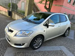 Cinzento Usado 2008 Toyota Auris Citadino | € 7.450 (Preço justo)