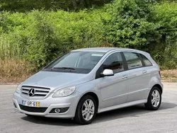 Cinzento Usado 2008 Mercedes B180 Monovolume | € 5.200 (Bom preço)