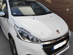 Usado 2016 Peugeot 208 Citadino | € 10.600 (Preço justo)