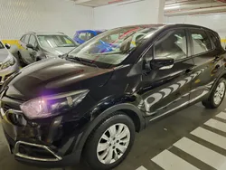 Preto Usado 2015 Renault Captur Expression SUV | € 10.980 (Preço justo)