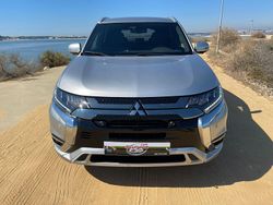 Cinza Usado 2018 Mitsubishi Outlander P-HEV Intense SUV | € 19.990 (Caro)