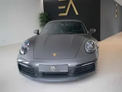 Porsche 911 Carrera 4 GTS