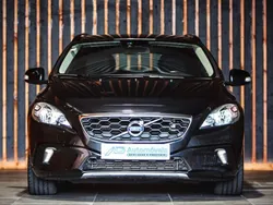 Preto Usado 2013 Volvo V40 Momentum Carrinha | € 18.900