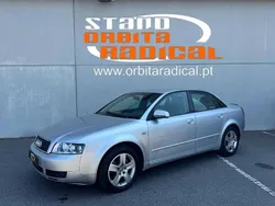 Cinzento Usado 2001 Audi A4 | € 3.750 (Preço justo)