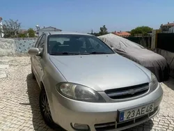 Cinzento Usado 2005 Chevrolet Lacetti Carrinha | € 3.500