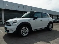Branco Usado 2016 Mini Cooper D Countryman SUV | € 16.900 (Preço justo)