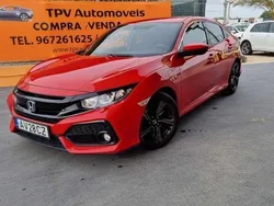 Vermelho (metalizado) Usado 2018 Honda Civic Executive Citadino | € 18.950 (Preço justo)
