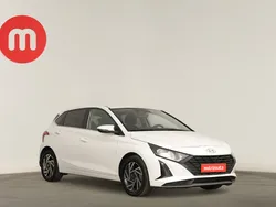 Branco Usado 2023 Hyundai i20 Comfort | € 16.799 (Preço justo)