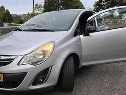 Usado 2011 Opel Corsa Edition | € 4.200 (Bom preço)