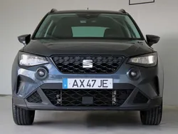 Cinza Usado 2023 Seat Arona Style SUV | € 18.500 (Preço justo)