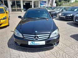 Preto Usado 2009 Mercedes CLC220 Citadino | € 12.990