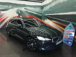 Cinzento Usado 2020 Volvo V60 Carrinha | € 25.900 (Preço justo)