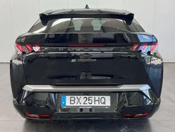 Preto Novo 2025 Peugeot e-3008 GT SUV | € 48.500 (Preço justo)
