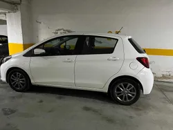 Usado 2015 Toyota Yaris Sedan | € 9.500 (Preço justo)