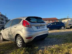 Usado 2015 Ford Fiesta Trend Citadino | € 9.750 (Bom preço)
