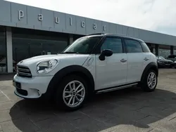 Branco Usado 2016 Mini Countryman SUV | € 16.900 (Preço justo)