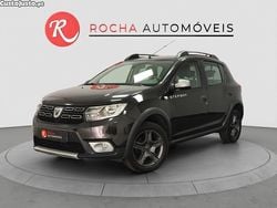 Preto Usado 2016 Dacia Sandero Stepway Citadino | € 9.989 (Preço justo)