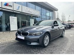 Cinza Usado 2019 BMW 330e Sedan | € 31.950 (Caro)