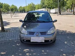 Usado 2004 Renault Mégane II Sedan | € 3.400 (Preço elevado)