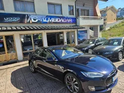 Azul Usado 2015 Tesla Model S Sedan | € 28.990