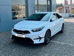 Branco Usado 2024 Kia Ceed Sportswagon Carrinha | € 22.100 (Preço elevado)